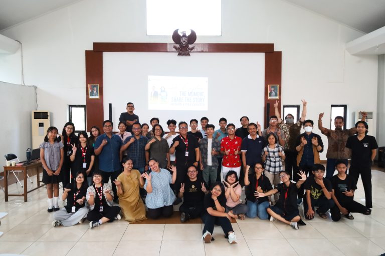 Pelatihan Fotografi dan Penulisan Berita #1: Capture the Moment, Share the Story