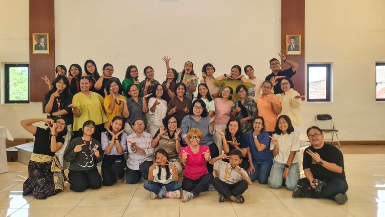 Pelatihan Content Creator Basic Skill Part 2: Belajar Videografi dan Copywriting dan Menghasilkan Video